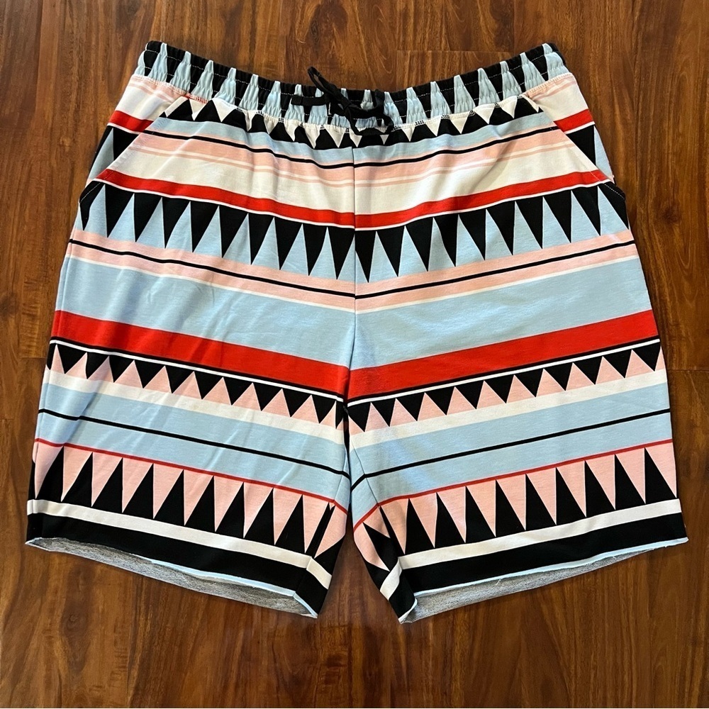 Lularoe Jamie French Terry Shorts Aztec Stripe Print size 2XL